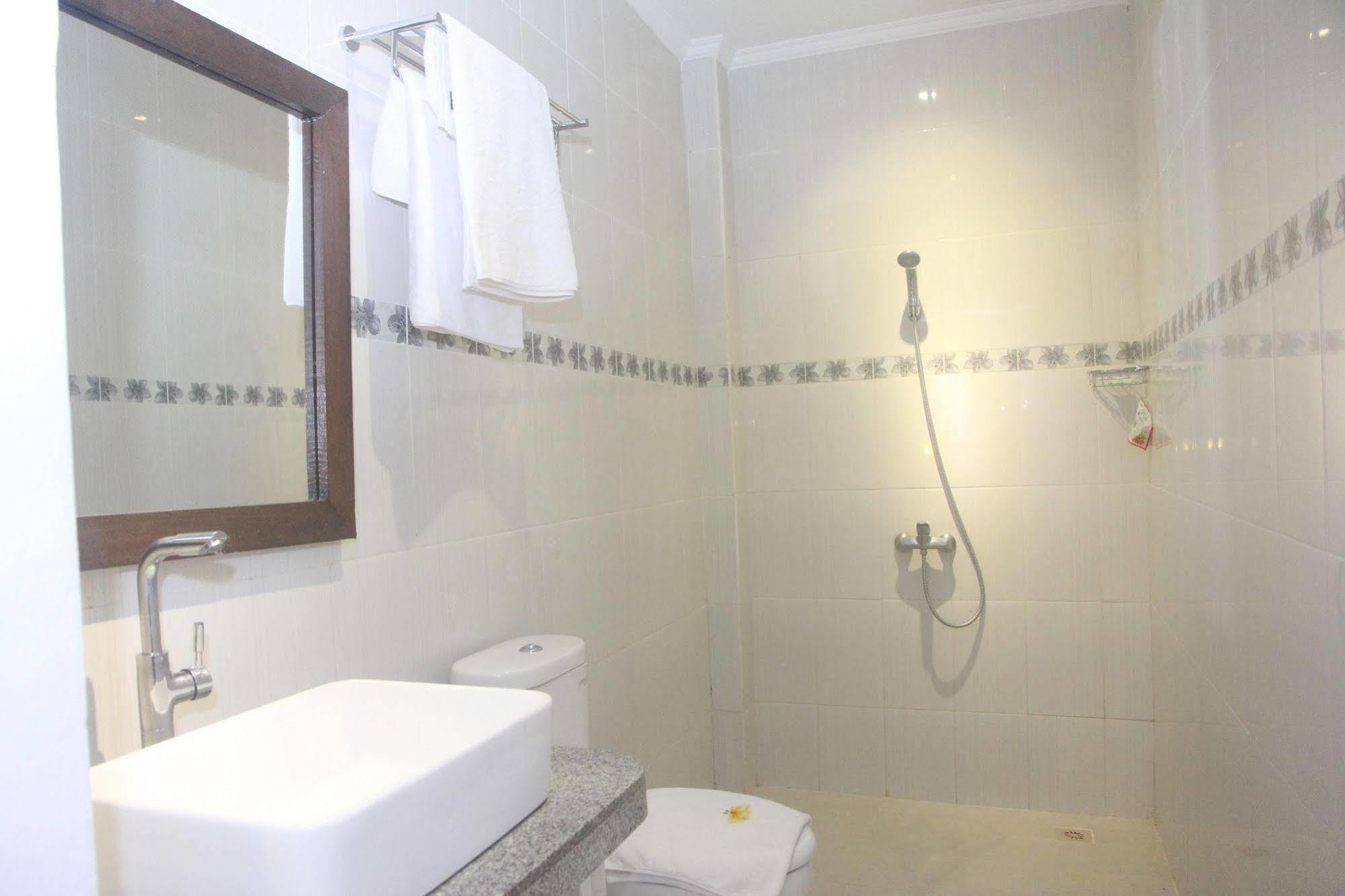 D'Camel Hotel Lembongan Luaran gambar